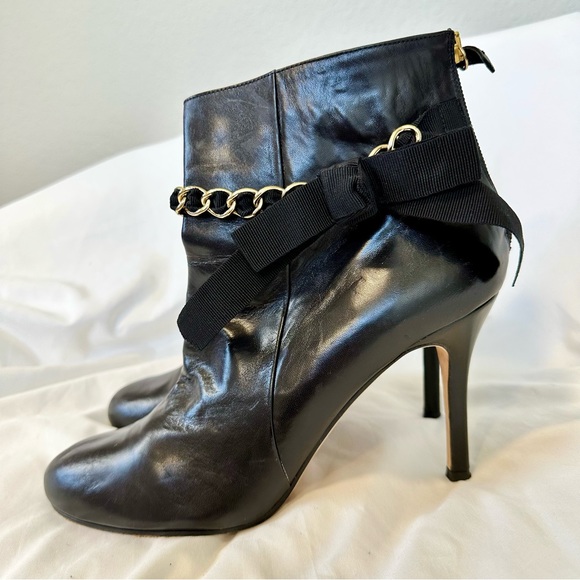 Kate Spade Kirkland Black Leather Bow and chain Booties - Picture 5 of 13